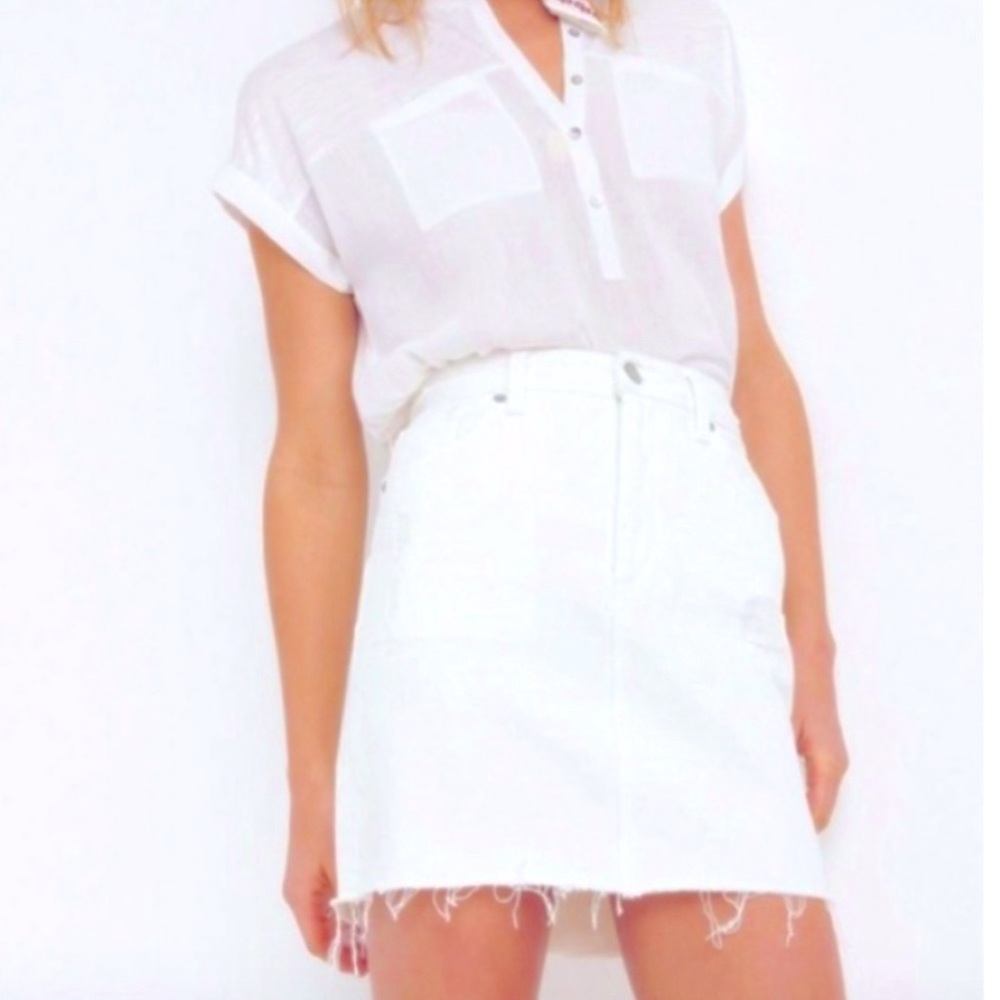 NWT Ann Taylor White Jean Denim Skirt Sz. 00P